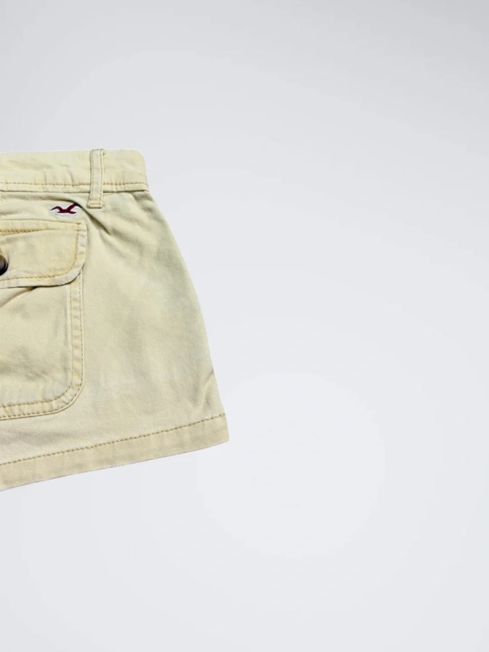 Early 2000s Hollister Pastel Yellow Low Rise Micro Mini Shorts